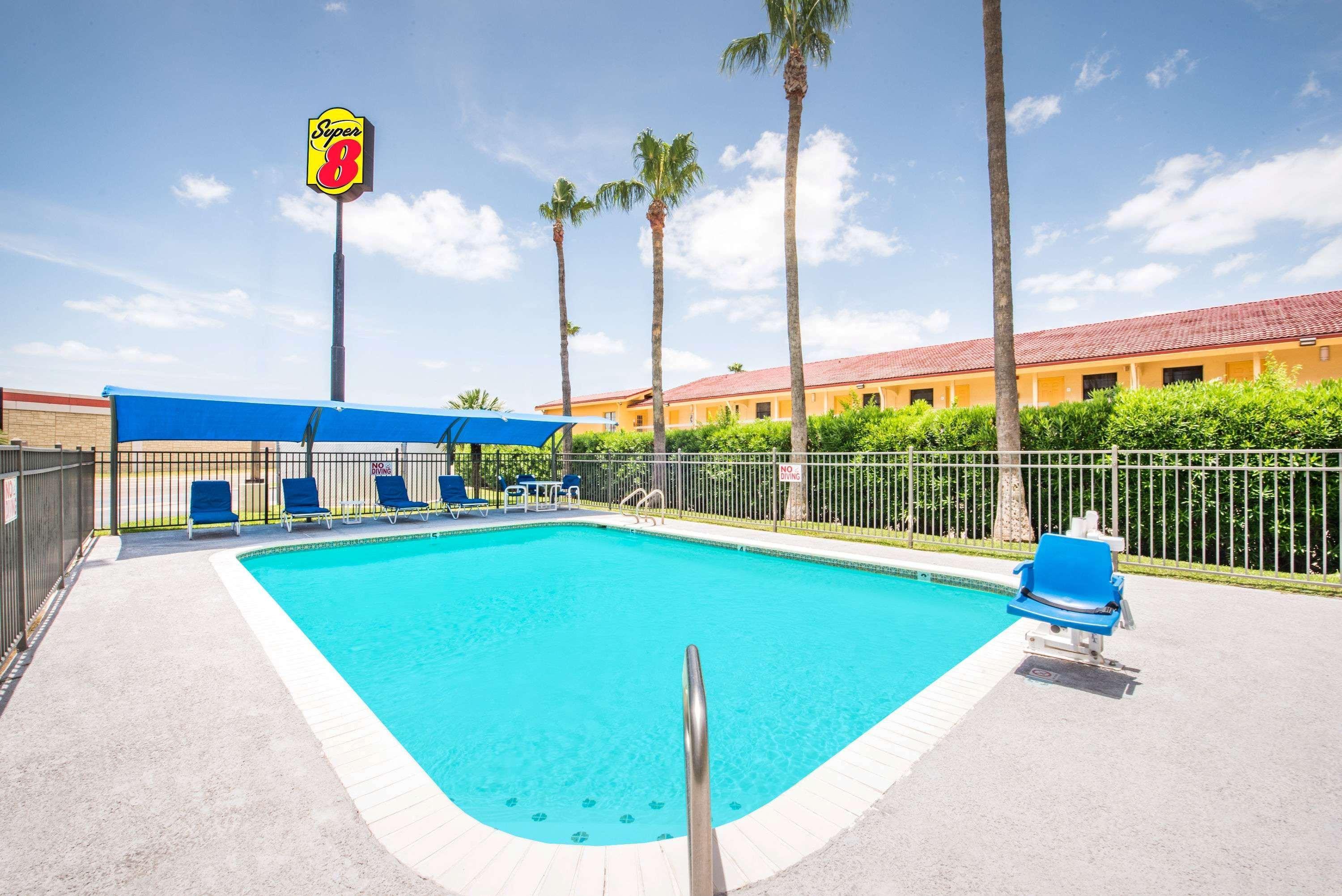 Super 8 By Wyndham Harlingen Tx Ξενοδοχείο Εξωτερικό φωτογραφία