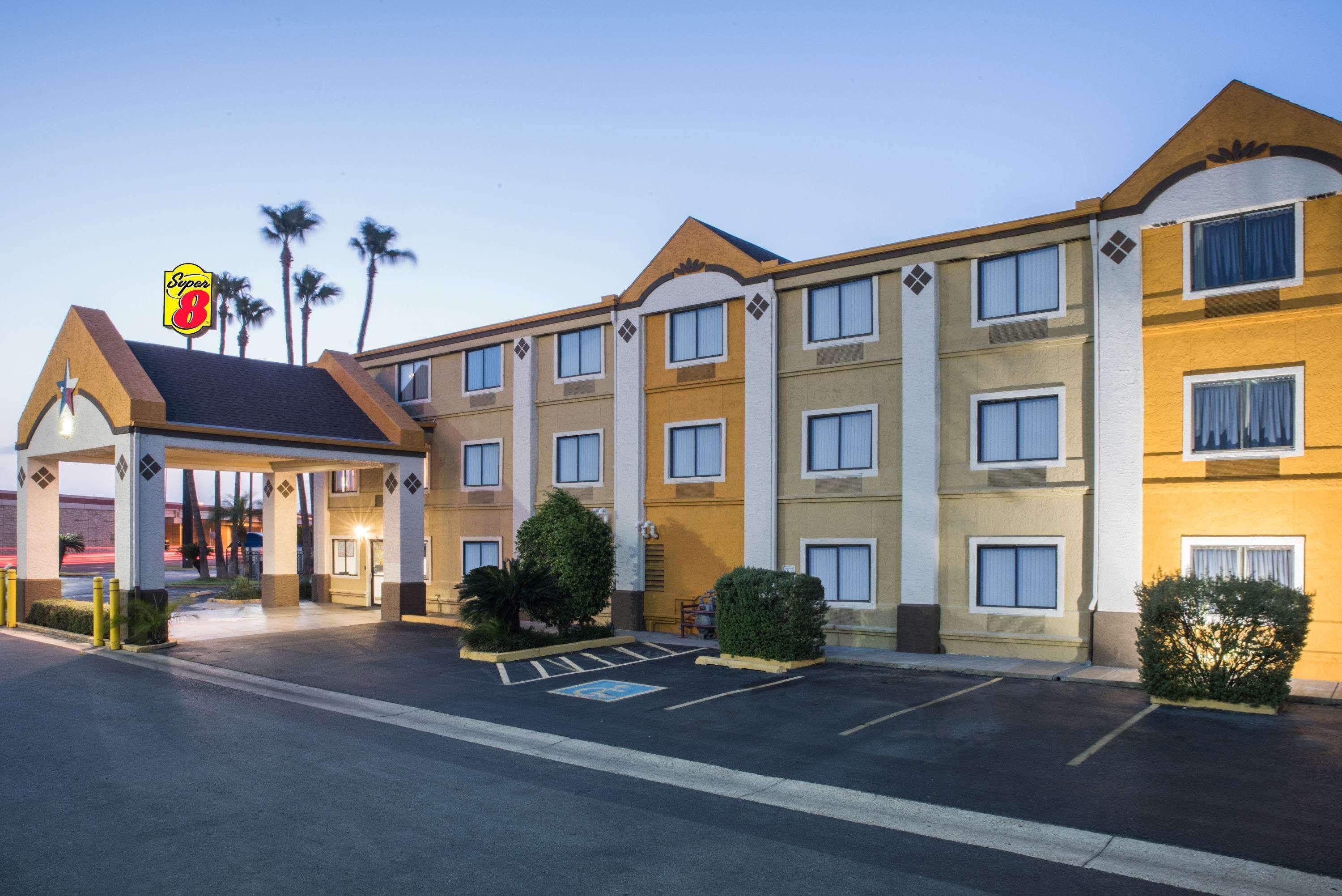 Super 8 By Wyndham Harlingen Tx Ξενοδοχείο Εξωτερικό φωτογραφία
